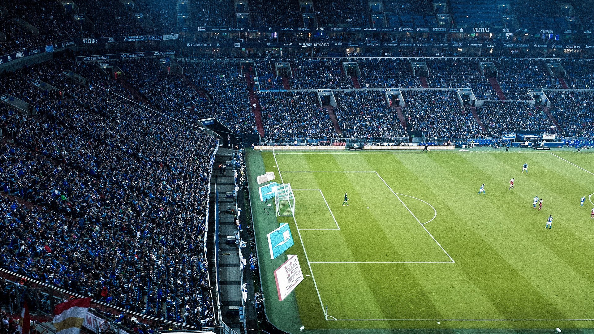 机器人竞赛掀起科技体育新热潮,全球战队角逐智能巅峰